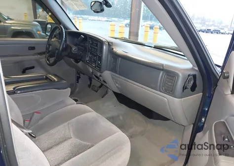 2005 Chevrolet Tahoe Ls из США, поврежденный, VIN 1GNEK13T65J211319